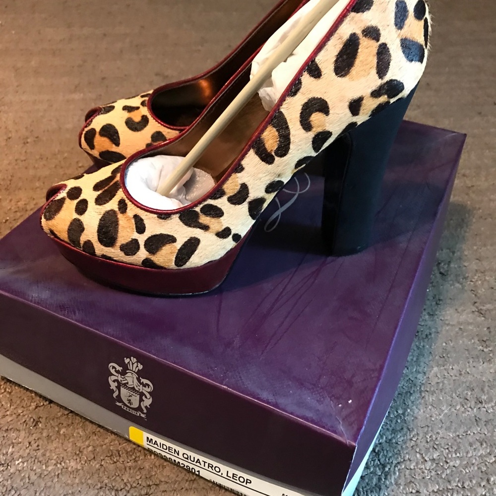 Brand new platform leopard print shoes - Picture 2 of 5